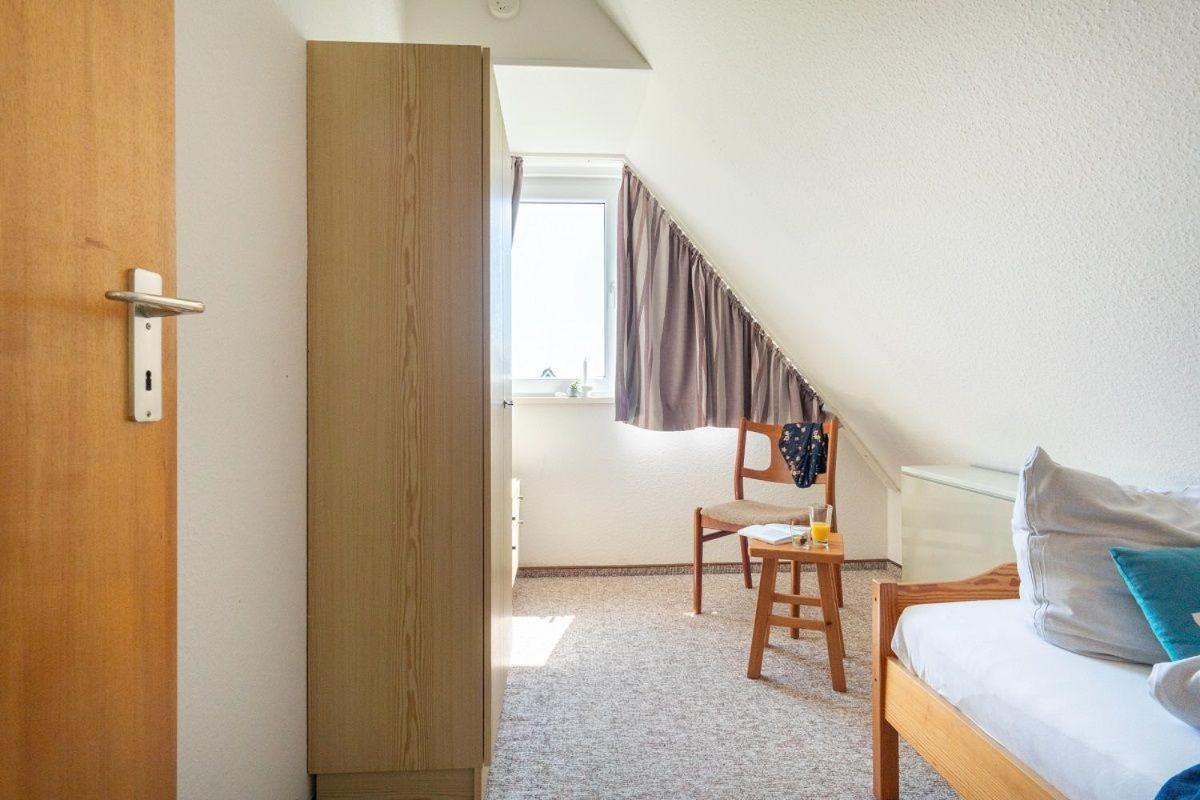 Am-Hohen-Ufer-Reetdach-Haus-Ocean-Breeze-136 Villa Grossenbrode Luaran gambar