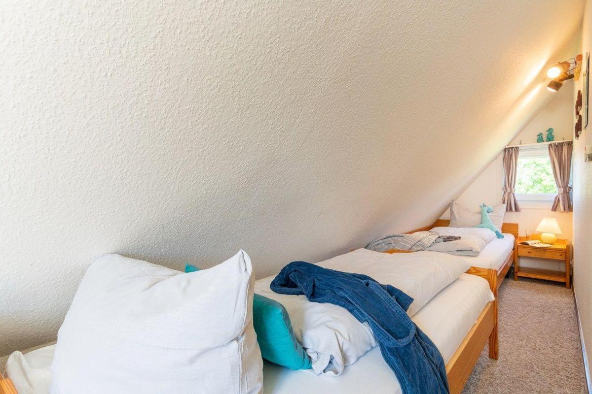 Am-Hohen-Ufer-Reetdach-Haus-Ocean-Breeze-136 Villa Grossenbrode Luaran gambar