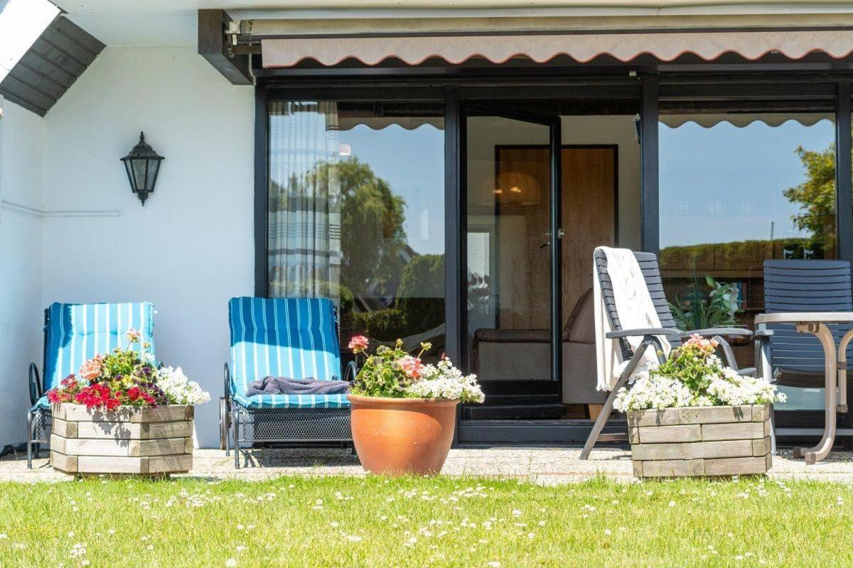 Am-Hohen-Ufer-Reetdach-Haus-Ocean-Breeze-136 Villa Grossenbrode Luaran gambar